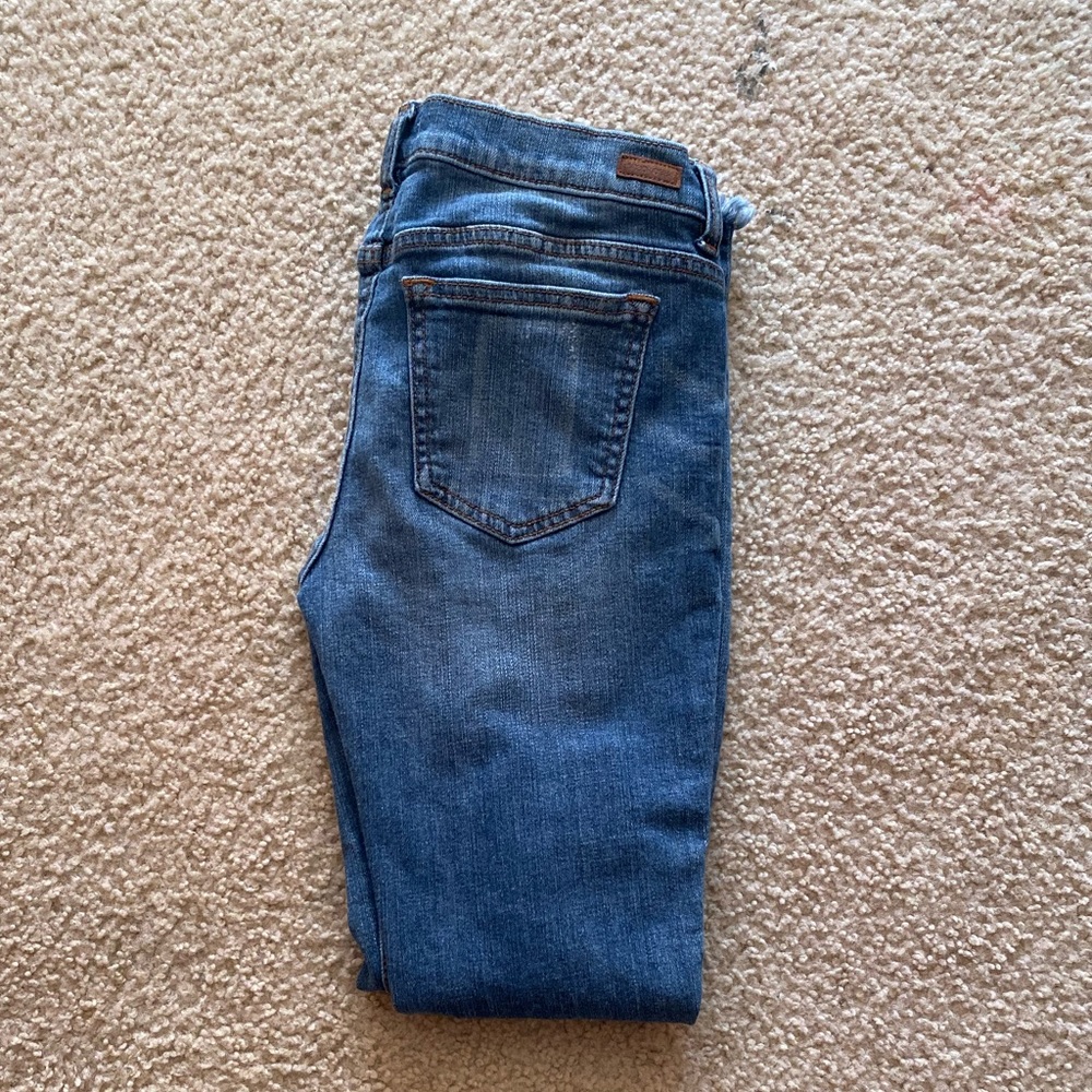 Sneak Peek Low Rose Skinny Jeans